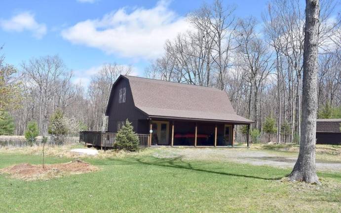 Four-bedroom dream home and guest house on 26-acre oasis