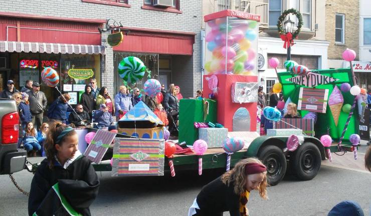 Pottermania comes to Newton The Honeydukes float