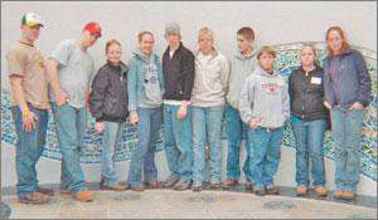 St. Mary's youths go to Mississippi to help St. Mary's youths go to Mississippi to help