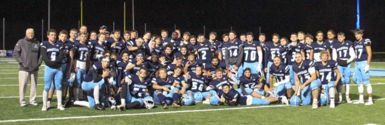 The Spartans pose for their 2019 NJSFC Patriot Blue Division Championship photo.