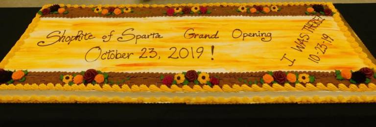 ShopRite's giant Grand Opening celebratory cake states, I was here 10 -13-19.
