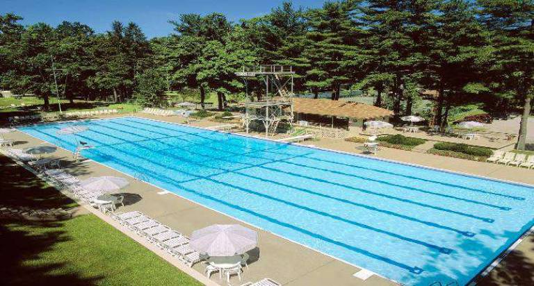 Future of Cruiser Club unknown the Cruiser Club pool in 2008