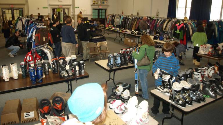 Ski swap helps team, sellers and buyers Winter sports enthusiasts shopping at the Sparta High School Ski Racing Team Ski Swap in the Mohawk Avenue School Saturday morning.