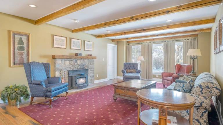 Modern equestrian facility comes with renovated home Modern equestrian facility comes with renovated home