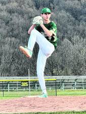 Bobby Meara pitches for Veritas Christian Academy.