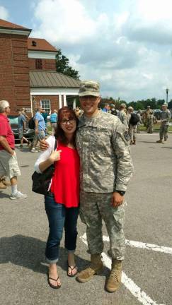 AJ Arajuo with his mom Anna Marie following graduation from the advanced camp at Fort Knox, Kentucky