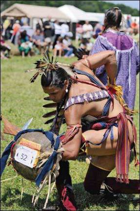 Native Americans share traditions