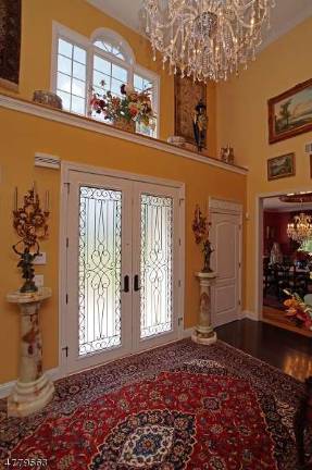 Luxurious, updated custom Colonial