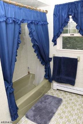 Custom Colonial on cul-de-sac