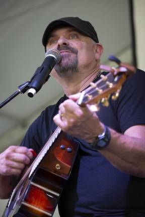 Singer-songwriter Rob Benson performs Sunday, Aug. 6 at the New Jersey State Fair. (Photo by John Hester)