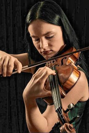 <b>Kinga Augustyn</b>