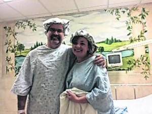 Gary Kawka, left, and Shawn Hoppe prepare for kidney transplant surgery in March 2017.