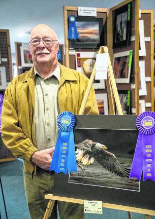 Kent Stuart won Best in Show and People Choice Award for “Ice Fishing Eagle.”