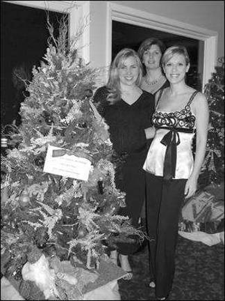 Woman's Club Fest of Lights