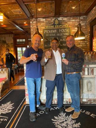 Actor turned brewmesiter Kelsey Grammer, Raj Sinha of Liberty Farm and Assemblyman Harold Wirths. Photo by Laurie Gordon.