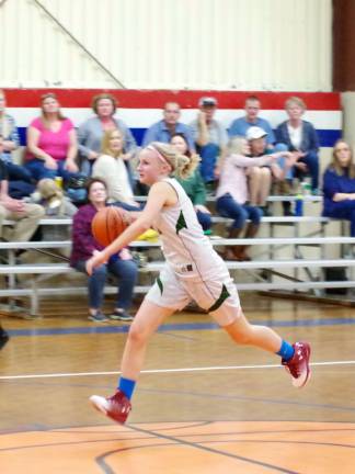 Veritas Christian's Brenley Knakkergaard scored 17 points and grabbed two rebounds.