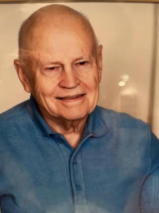 Chester E. Decker Sr.