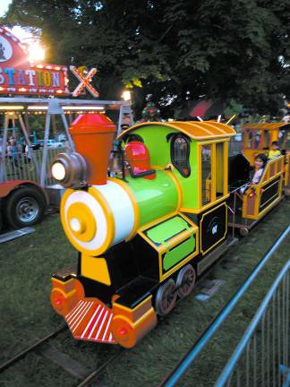 Locals enjoy carnival in Sparta