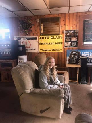 “Name the Lion” competition is on at Discount Tire Centers