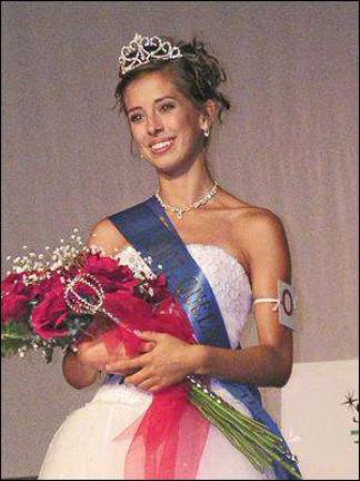 Miss Wantage is Queen of the Fair