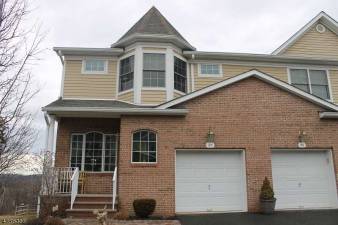 End-unit, turn-key townhouse