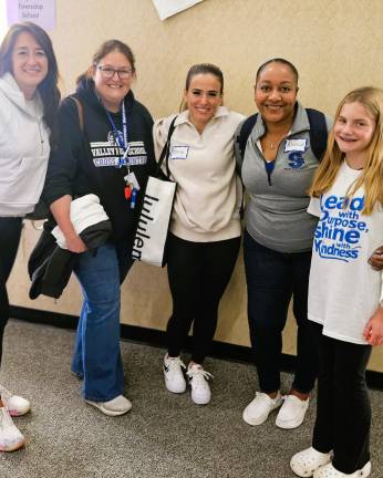 <b>Valley Road School students from Stanhope are shown.</b>