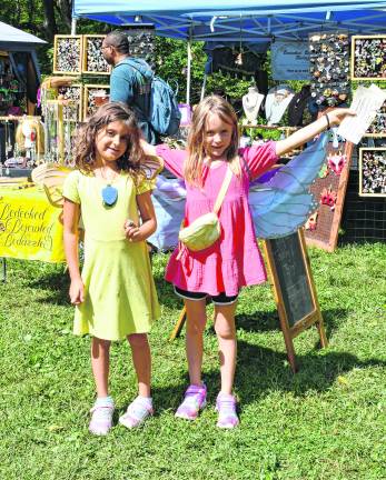 Rose and Rowan Oberlander of Pennsylvania ose for a photo.