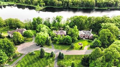 A stunning lakefront colonial