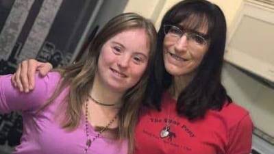 Jenni Barkhorn, left, with mom Rita Mueller.