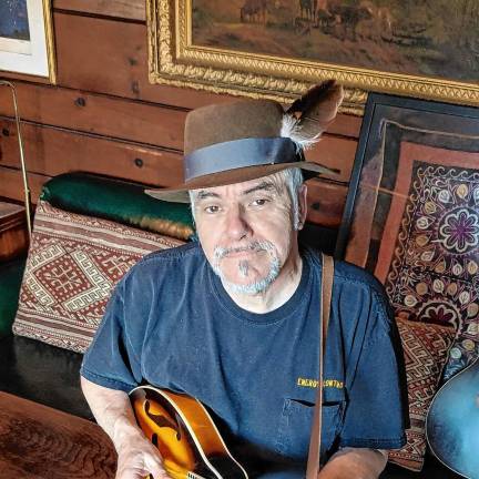 <b>Sparta native Don Elliker plays Friday night at Krogh’s Restaurant &amp; Brew Pub. (Photo courtesy of Don Elliker)</b>