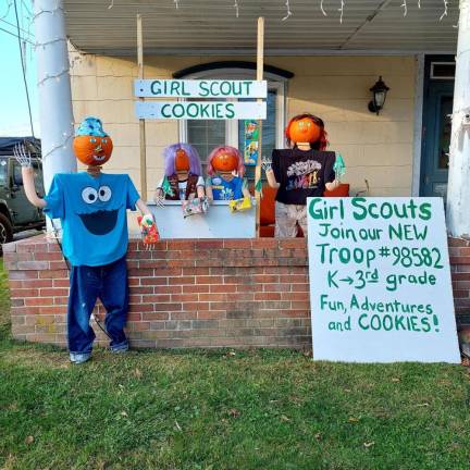 Scarecrows pop up in Brachville