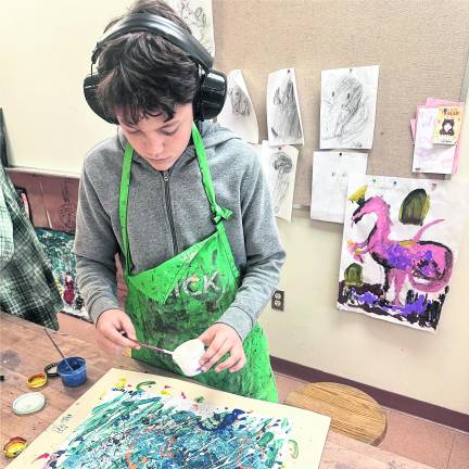 Intuitive painting helps Hilltop Country Day School seventh graders build creative confidence