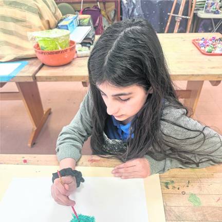 Intuitive painting helps Hilltop Country Day School seventh graders build creative confidence