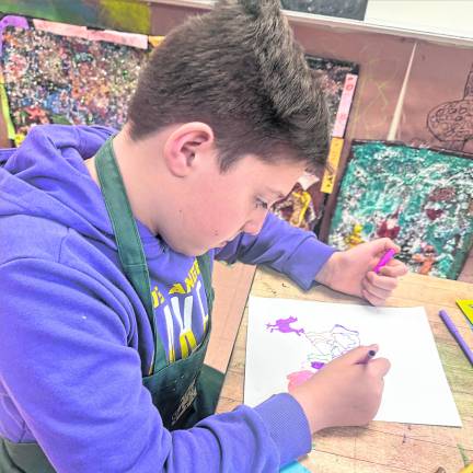Intuitive painting helps Hilltop Country Day School seventh graders build creative confidence