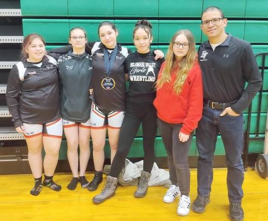 From left: Victoria Depew, Danielle Eisloffel, Sarah Seltzer, Alia Narvaez-Wiener, Kaelyn Balbirer, Coach Evan Bates (Photo provided)