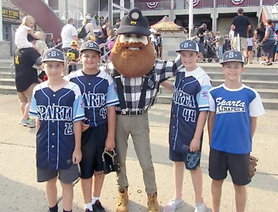 Sparta Little Leaguers treated to ‘Night at the Ballpark’ with the Sussex County Miners