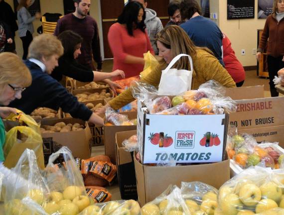 Project Self-Sufficiency seeks donations for Thanksgiving