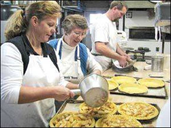 An apple pie tradition
