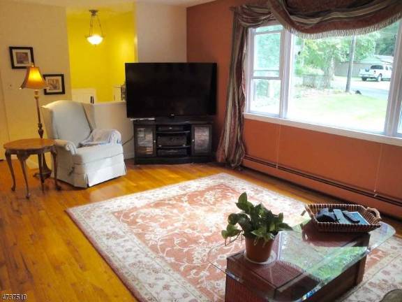 Renovated charmer in Lake Mohawk section
