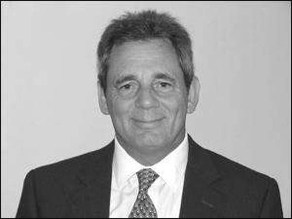 Michael Symmons becomes Merrill Lynch financial advisor