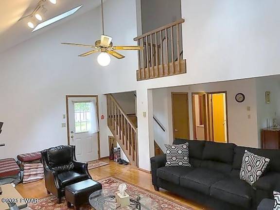 Escape to the country or live year-round with lake and pool access