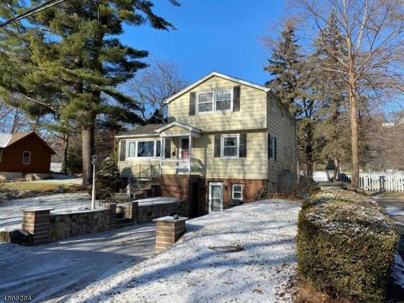 Colonial surrounded by beauty on West Shore Trail