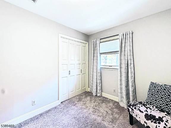 Charming energy makes bi-level a star