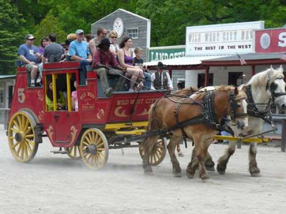 Last chance to ride the stagecoach this season, Oct. 8