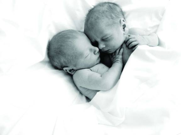 Hello to the Pavelko twins!