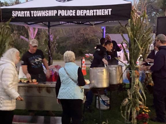 Police were serving food at the Hanging with Heroes event.