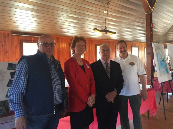 L to R: Tom Cifelli, Linda Grinthal, Ken Carafello and Ray Shupak of Sparta UNICO.