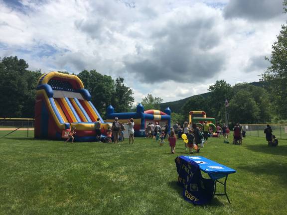 Children of all ages enjoyed Bounce Houses and Slides in &#x201c;Kid&#x2019;s Country&#x201d;