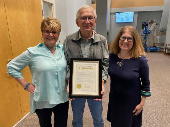 From left are Kelly Bonventre, manager of community services, NJ Sharing Network; Dan Sarnowski, former board member of the Sharing Network Foundation; and Allison Ognibene with a Sparta Township proclamation recognizing April as Donate Life Month. (Photo courtesy of NJ Sharing Network)