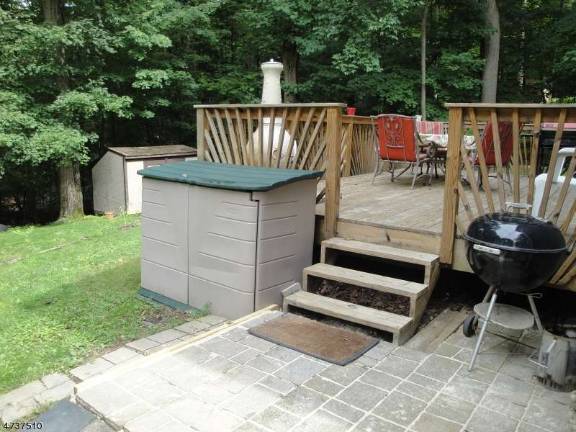 Renovated charmer in Lake Mohawk section